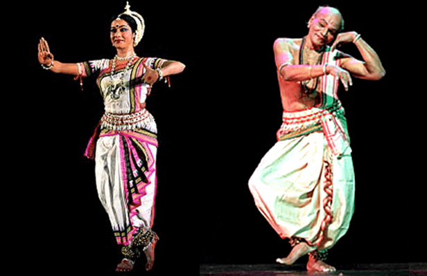 Odissi dancers